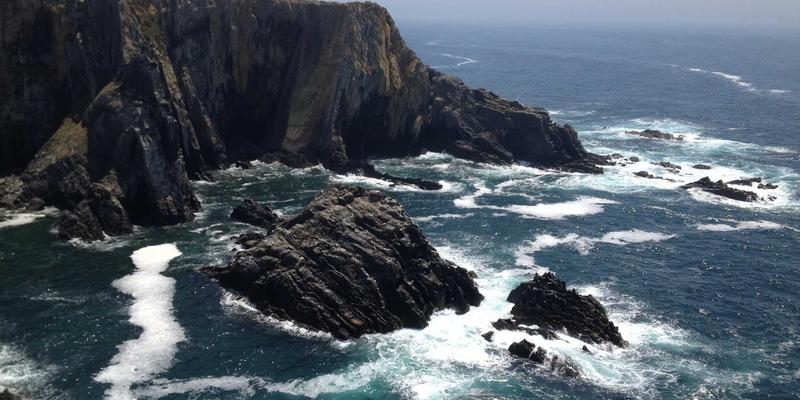 构建基于微认证的终身学习路径：如何通过HZKEDU等职业资格衔接短期培训与长期职业发展