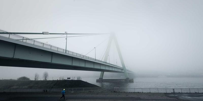 破解培训效果转化难题：构建企业培训、职业发展与学历提升的评估体系