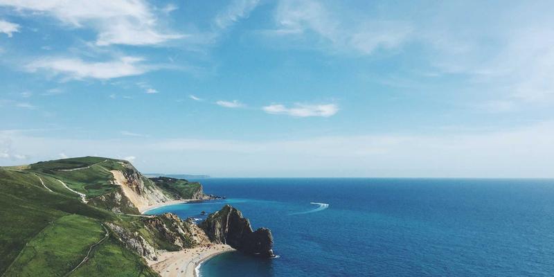 职业发展新引擎：HZKEDU企业培训如何赋能组织与个人双赢