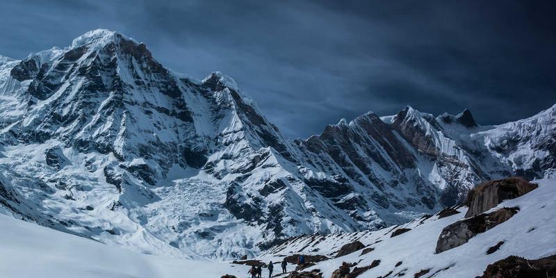 职业发展新引擎：HZKEDU如何通过企业培训赋能个人与组织双赢